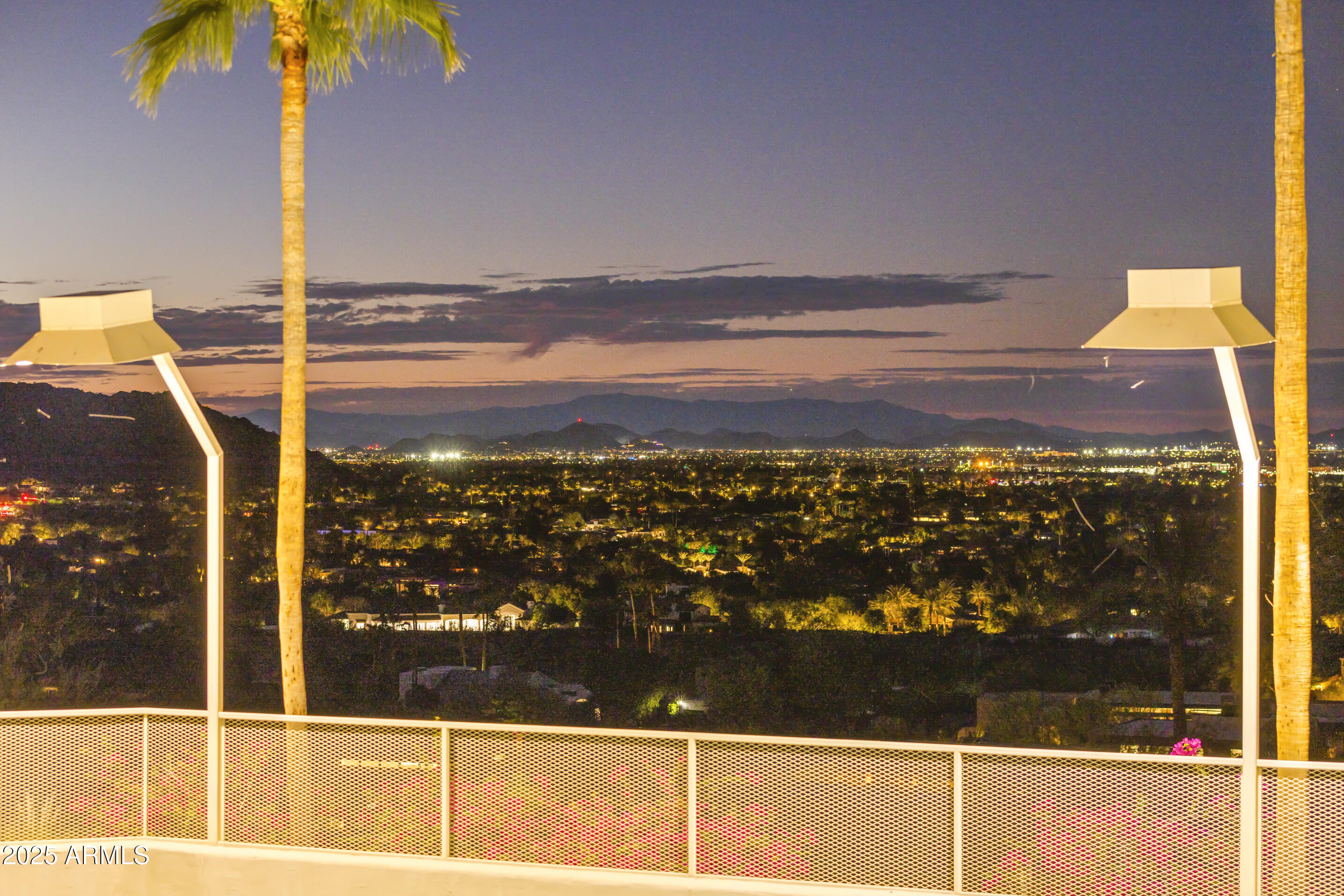 5407 East Roadrunner Road Paradise Valley, AZ 85253 - Photo 30 of 45 Tennis Court at Night