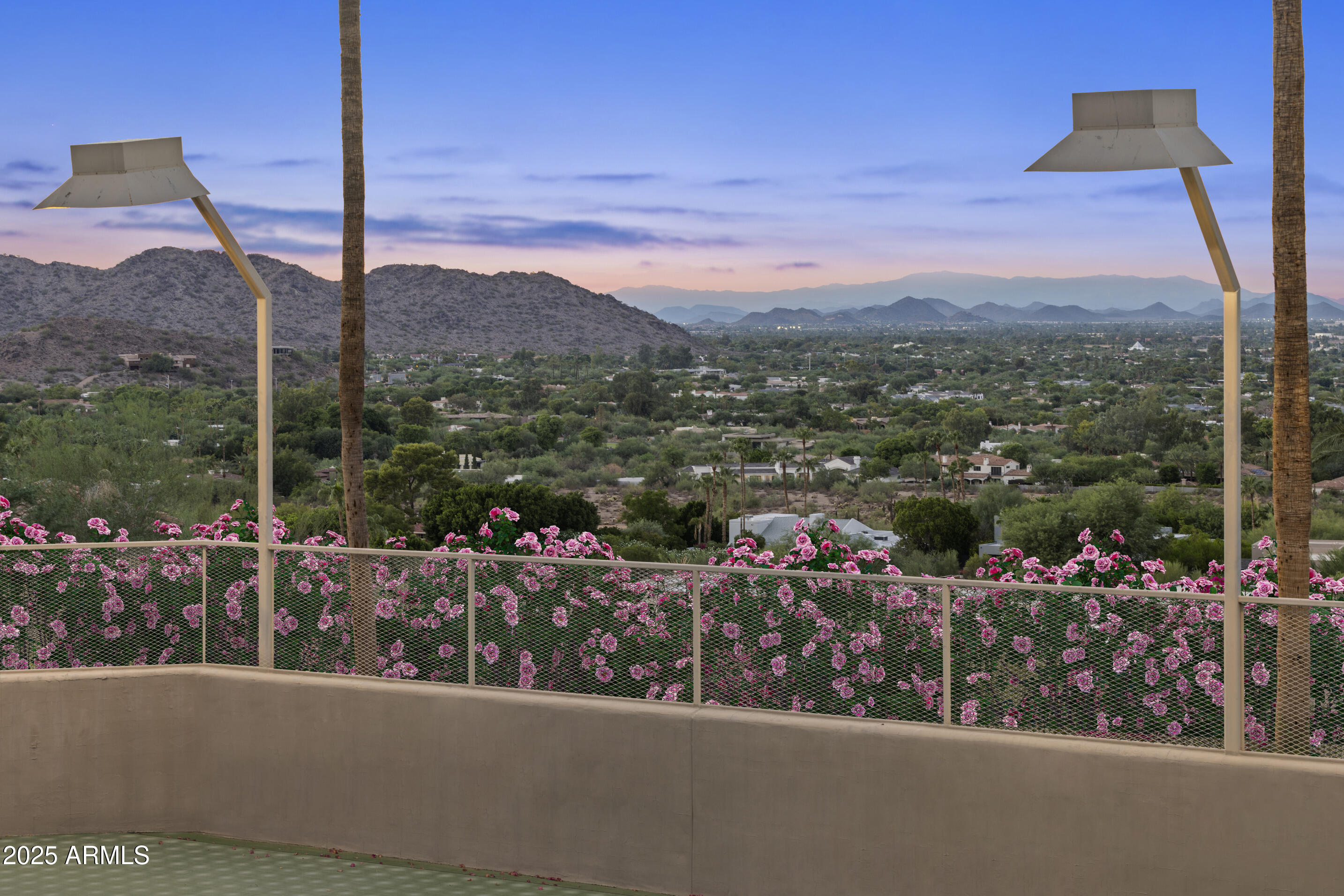 5407 East Roadrunner Road Paradise Valley, AZ 85253 - Photo 6 of 45 Tennis Court Views