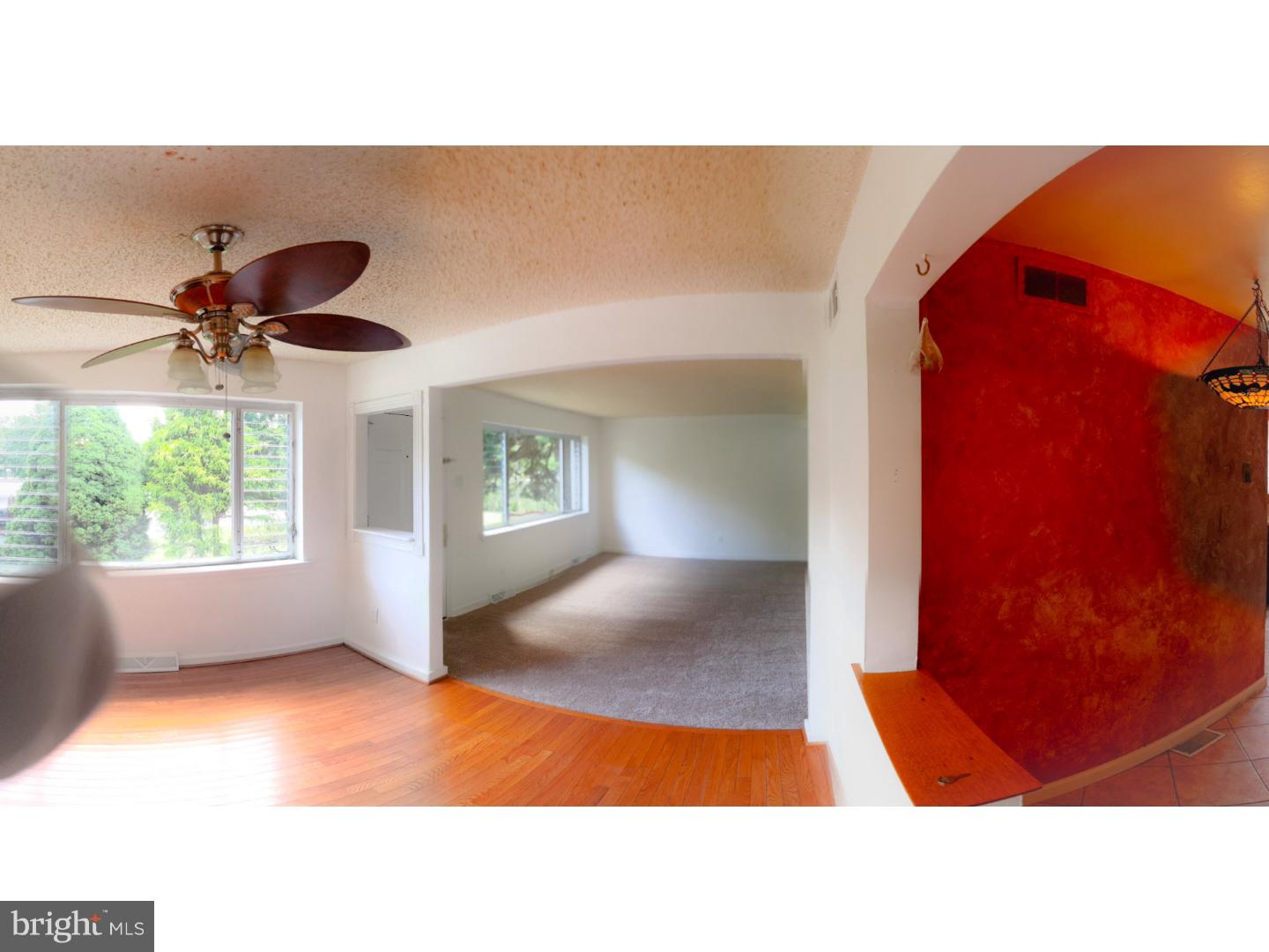 8726 Verree Road Philadelphia, PA 19115 - Photo 3 of 20