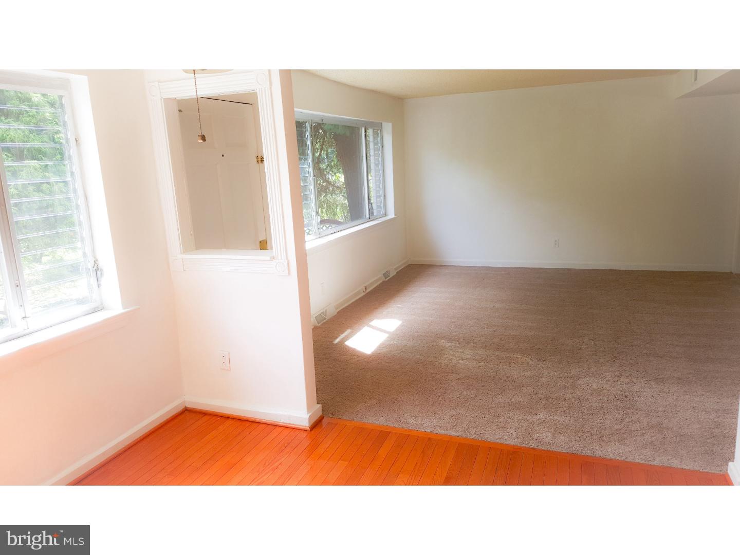8726 Verree Road Philadelphia, PA 19115 - Photo 4 of 20