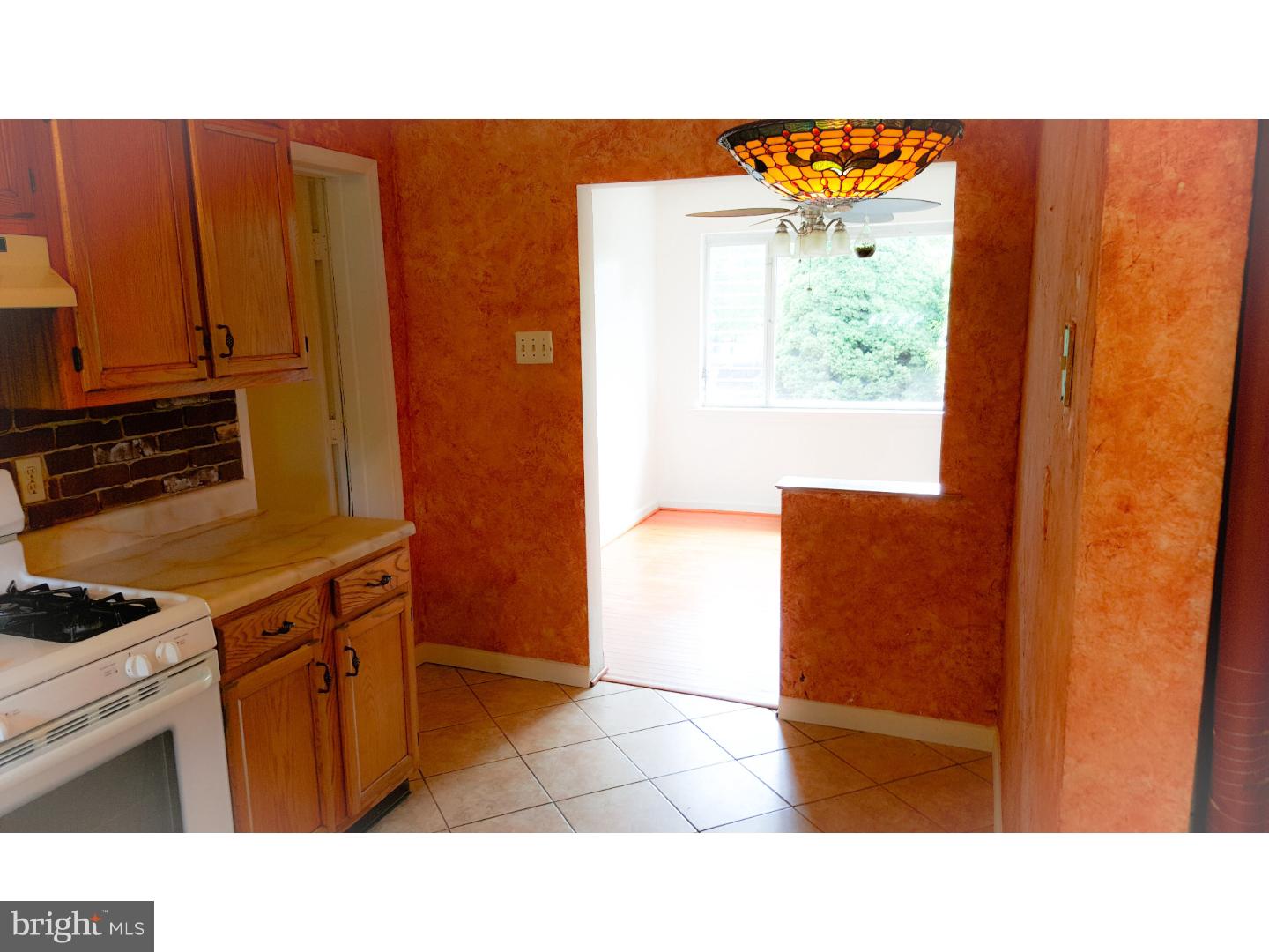 8726 Verree Road Philadelphia, PA 19115 - Photo 9 of 20