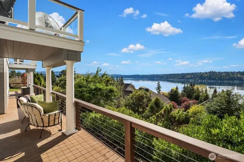 $2,998,000 | 1650 204th Avenue Northeast, Sammamish, WA 98074