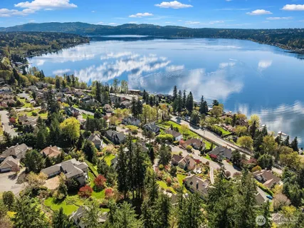 $2,998,000 | 1650 204th Avenue Northeast, Sammamish, WA 98074