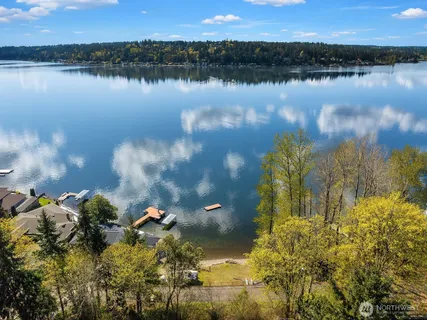 $2,998,000 | 1650 204th Avenue Northeast, Sammamish, WA 98074