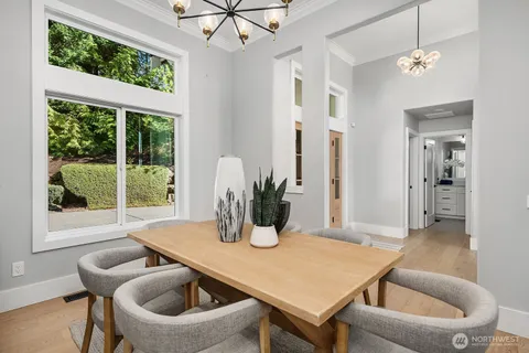 $2,998,000 | 1650 204th Avenue Northeast, Sammamish, WA 98074