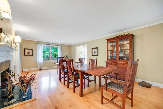 a view of a living room and a kitchen