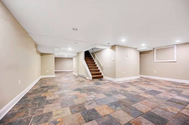 $947,000 | 938 Meadow Circle, Bethlehem, PA 18017