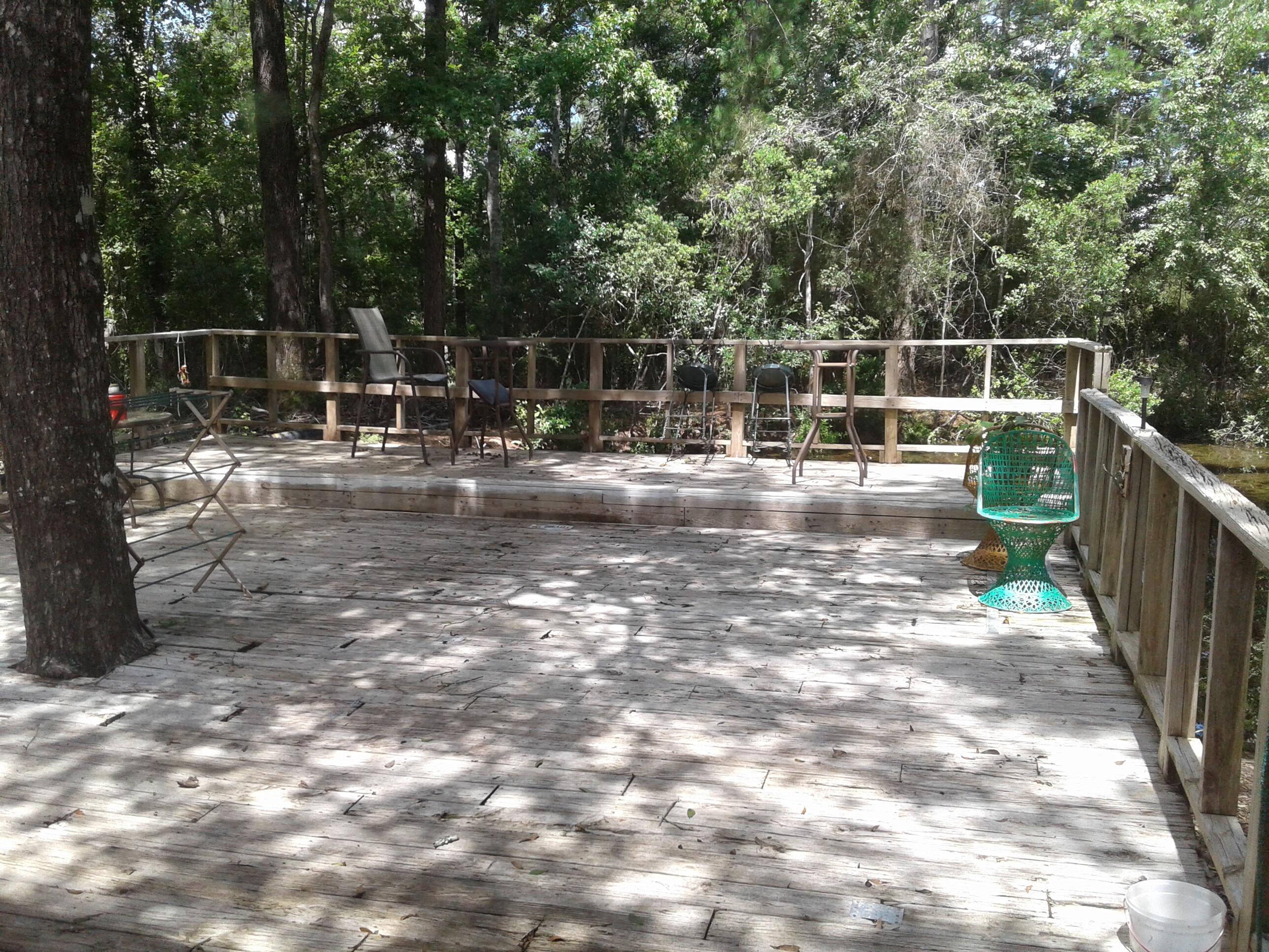 3938 Fern Barrow Road Crestview, FL 32539 - Photo 9 of 24 Large back deck