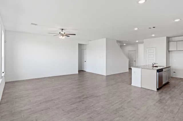 $374,995 | 5742 Aurora Grns Lane, Katy, TX 77493