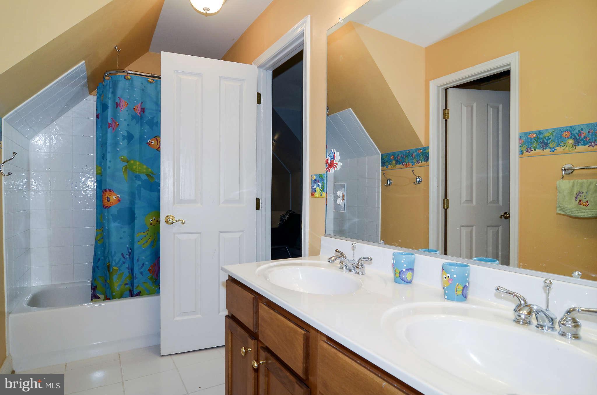 1361 Emory Church Road Upperco, MD 21155 - Photo 16 of 30 Bath