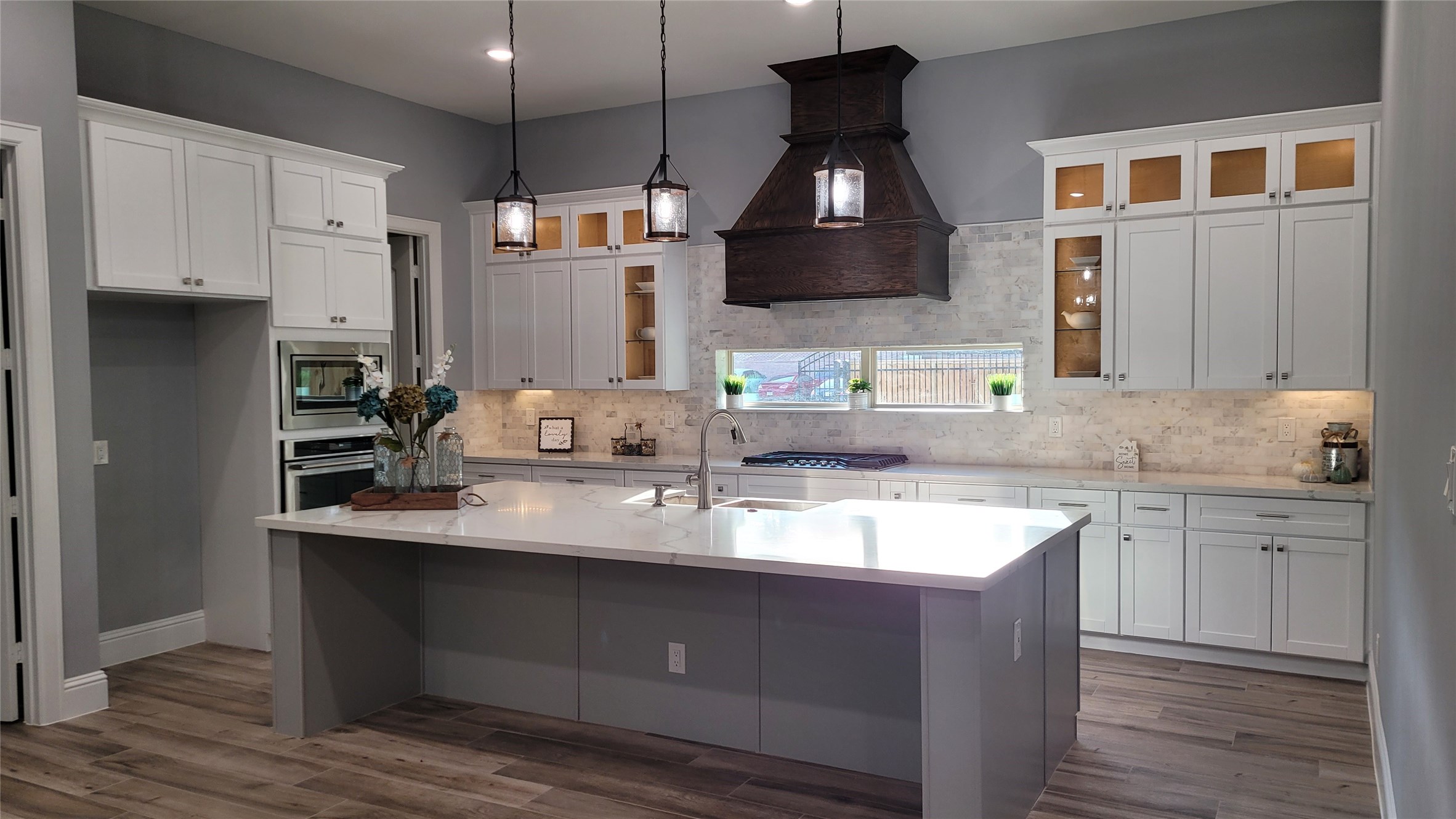 9729 Neuens Road Houston, TX 77080 - Photo 12 of 34