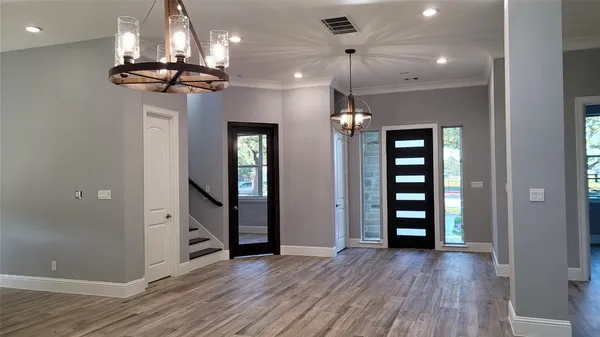 $5,950 | 9729 Neuens Road, Houston, TX 77080