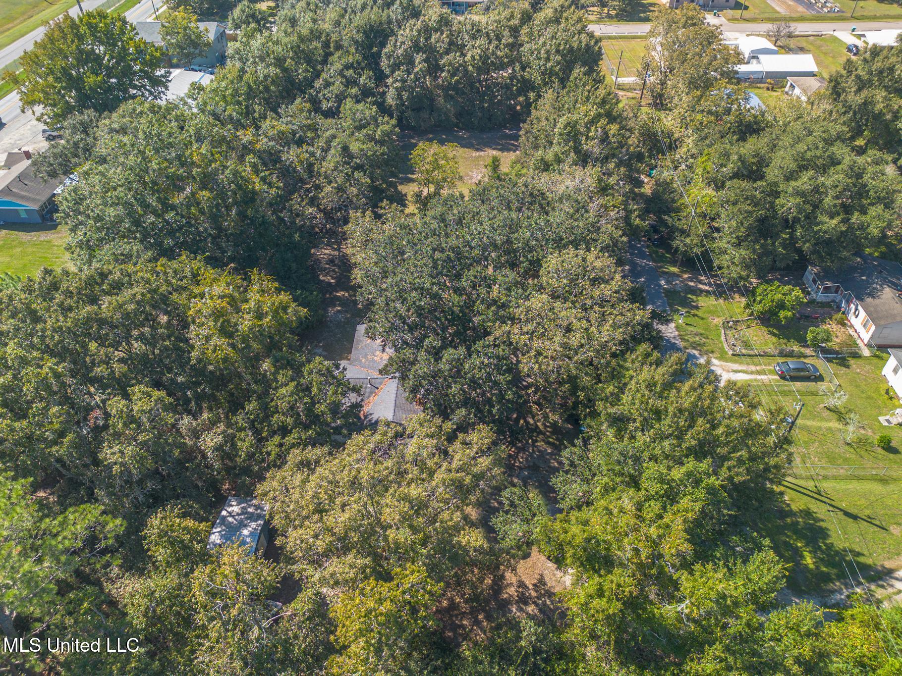 4409 29th Street Gulfport, MS 39501 - Photo 4 of 10 29-3