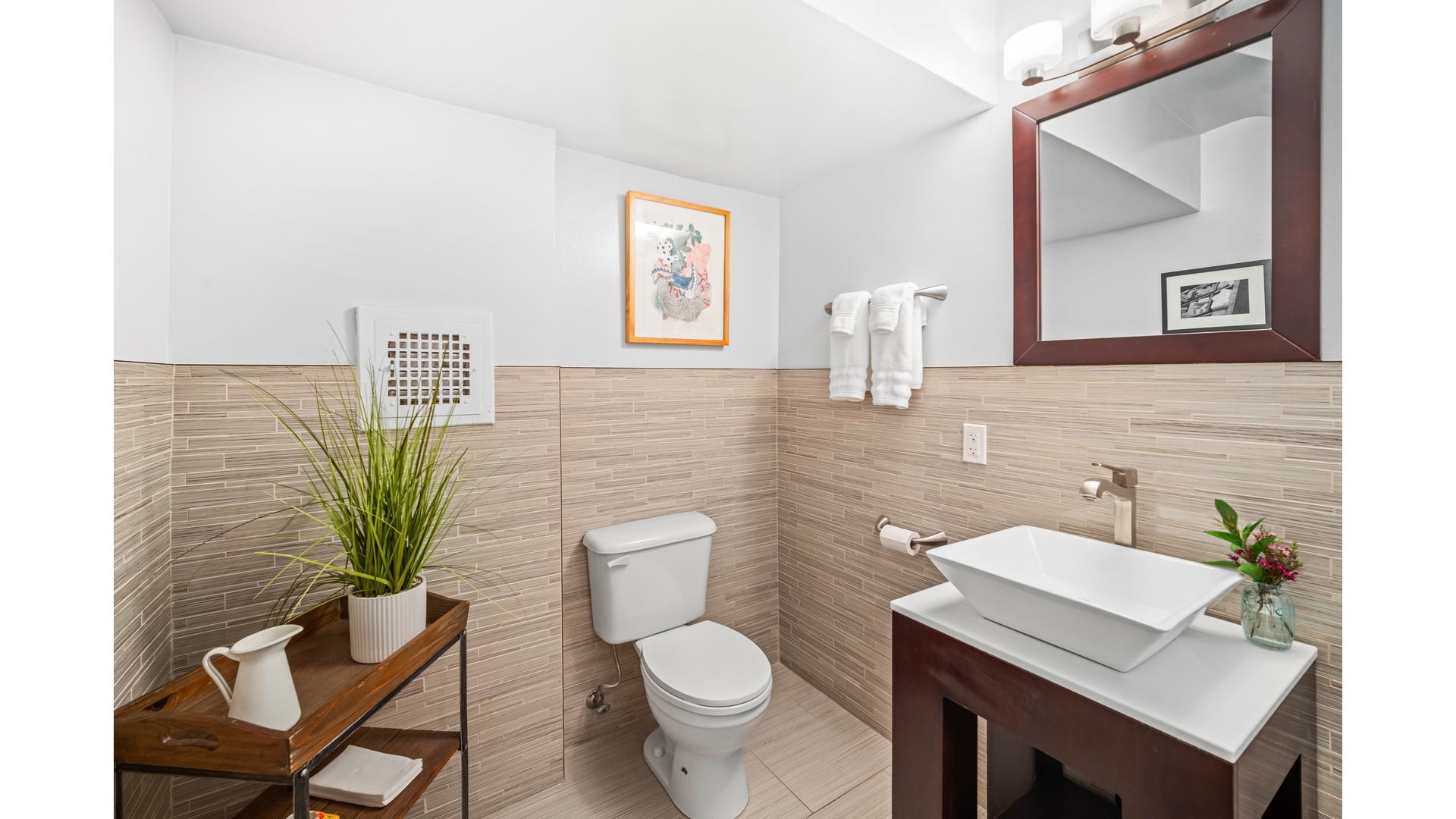 415 Argyle Road, Unit 2/3L Brooklyn, NY 11218 - Photo 18 of 23 a bathroom with a toilet a sink and a mirror