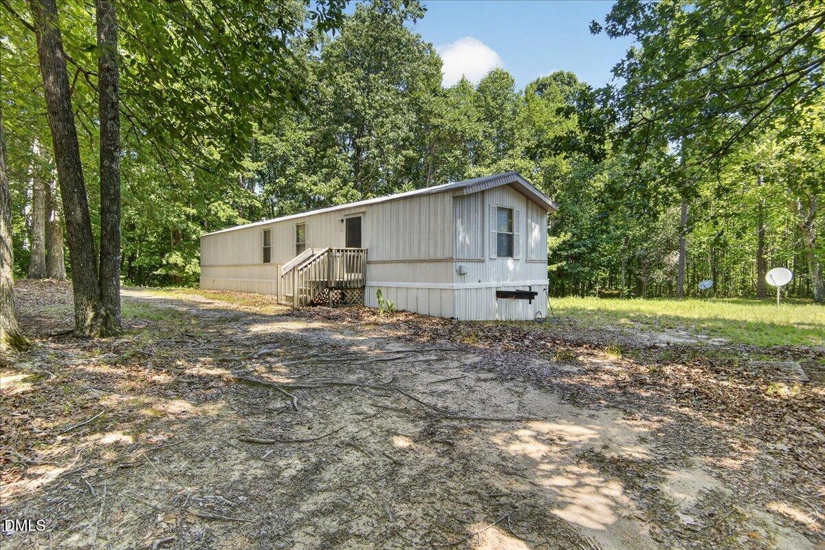 441 Hunter Road Henderson, NC 27537 - Photo 2 of 30 1000005619