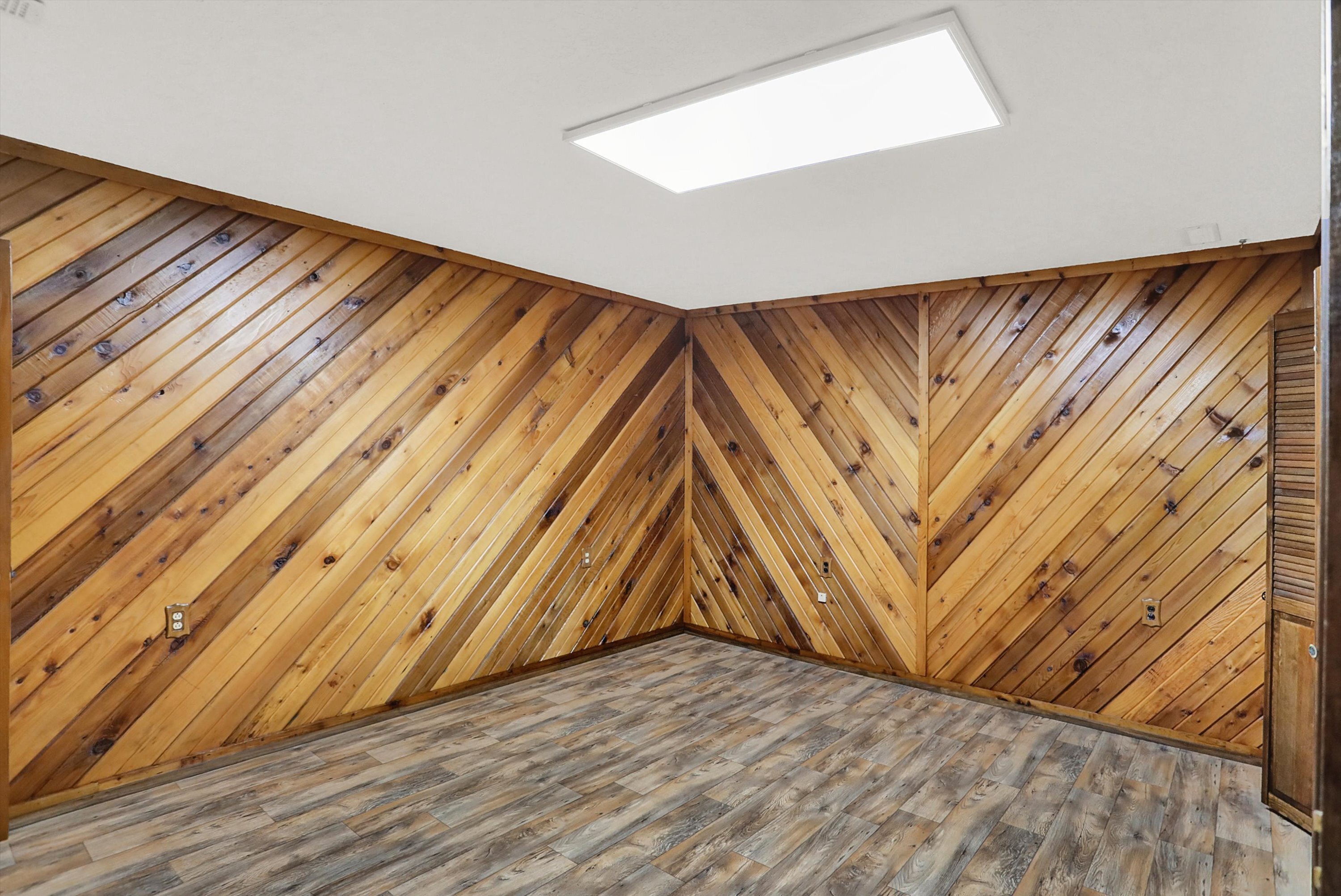 9813 West S R 142 Quincy, IN 47456 - Photo 21 of 59