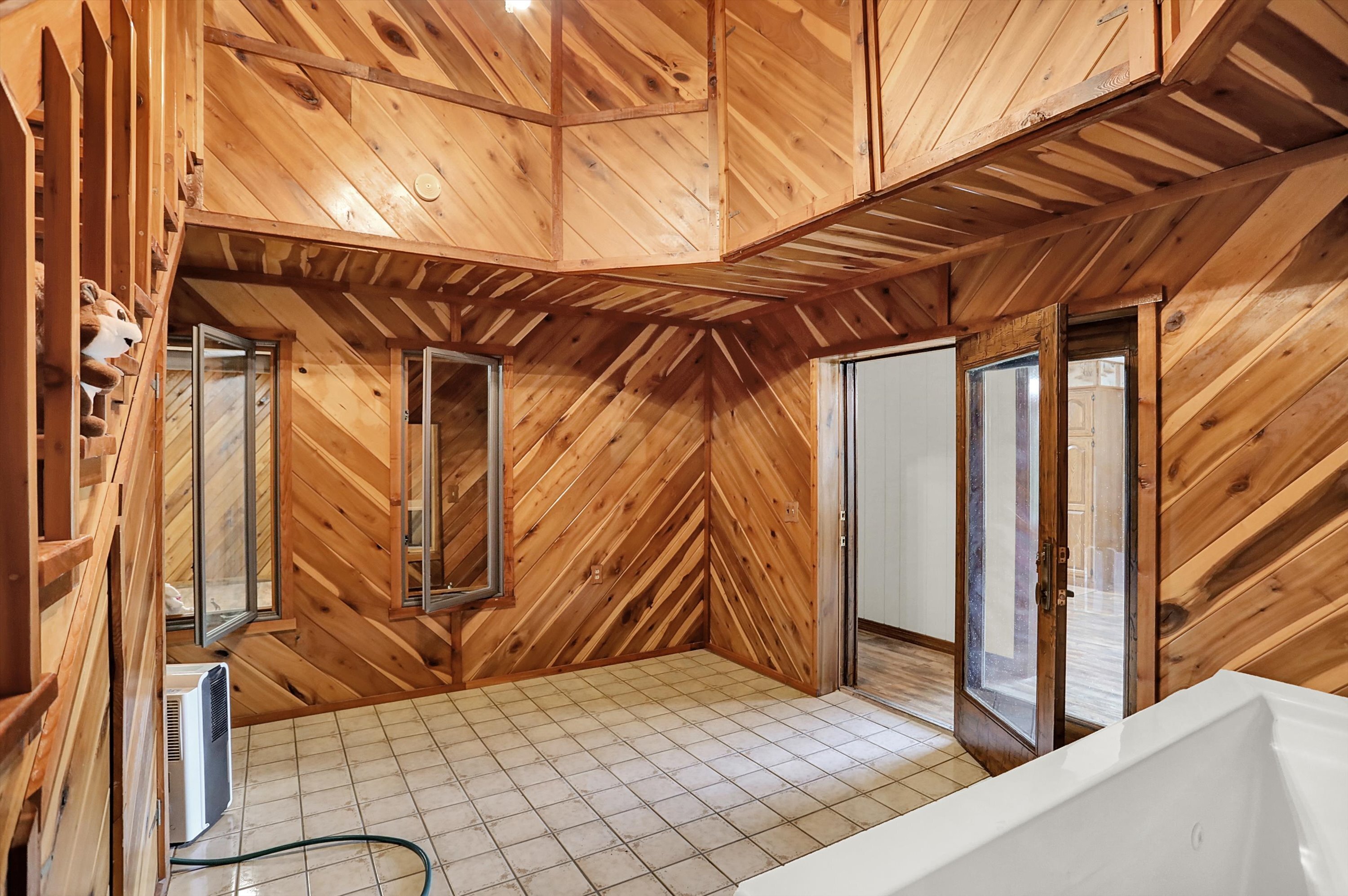 9813 West S R 142 Quincy, IN 47456 - Photo 25 of 59