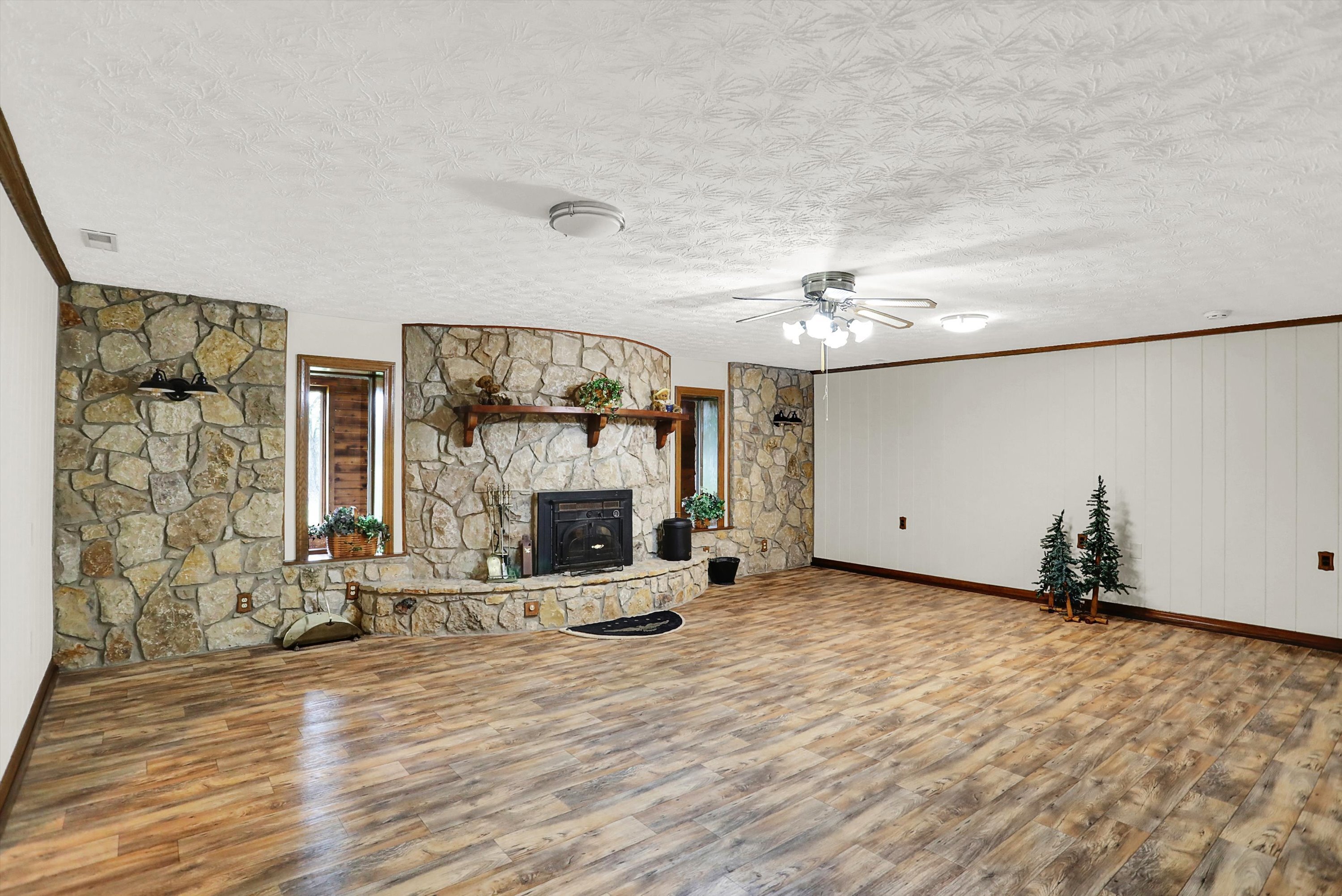 9813 West S R 142 Quincy, IN 47456 - Photo 31 of 59