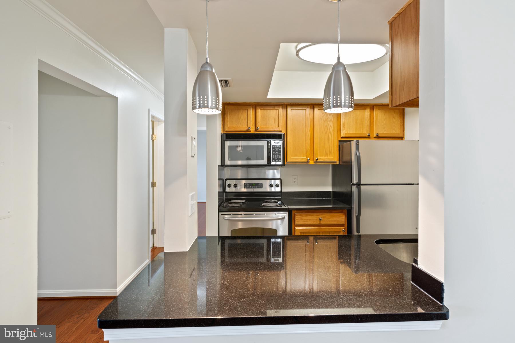 14803 Rydell Road, Unit 301 Centreville, VA 20121 - Photo 11 of 27