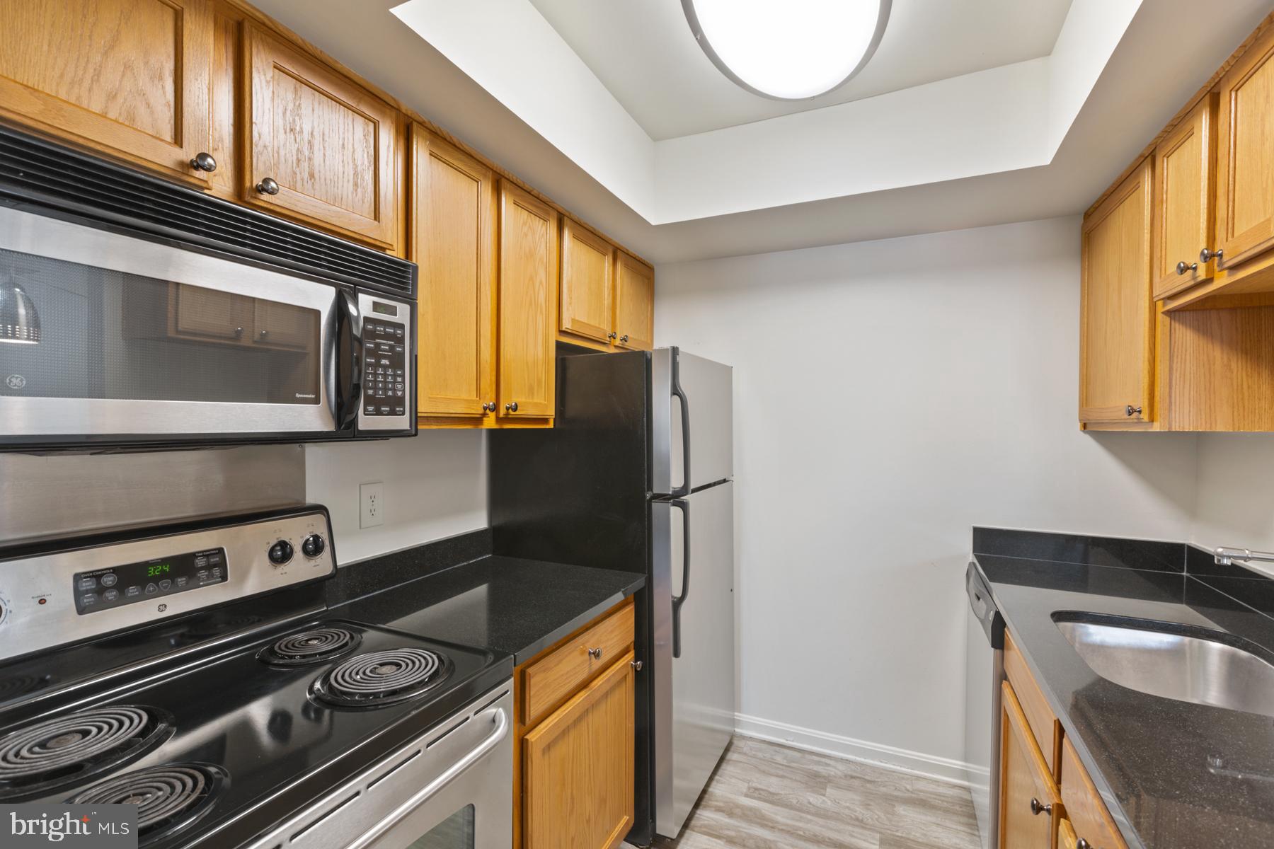 14803 Rydell Road, Unit 301 Centreville, VA 20121 - Photo 12 of 27