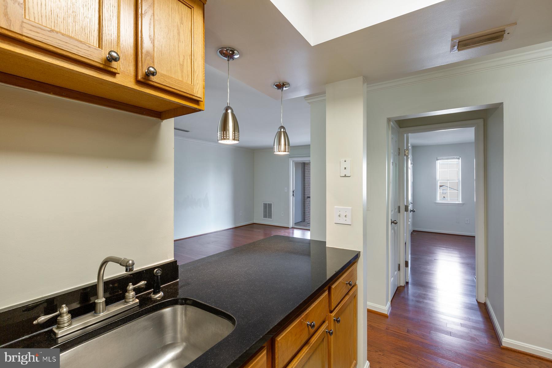 14803 Rydell Road, Unit 301 Centreville, VA 20121 - Photo 14 of 27