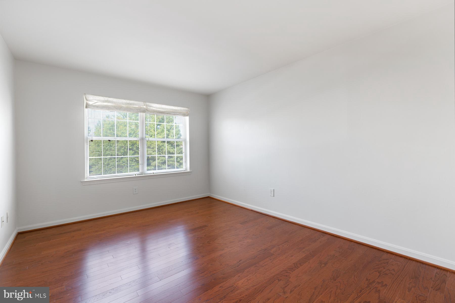 14803 Rydell Road, Unit 301 Centreville, VA 20121 - Photo 20 of 27
