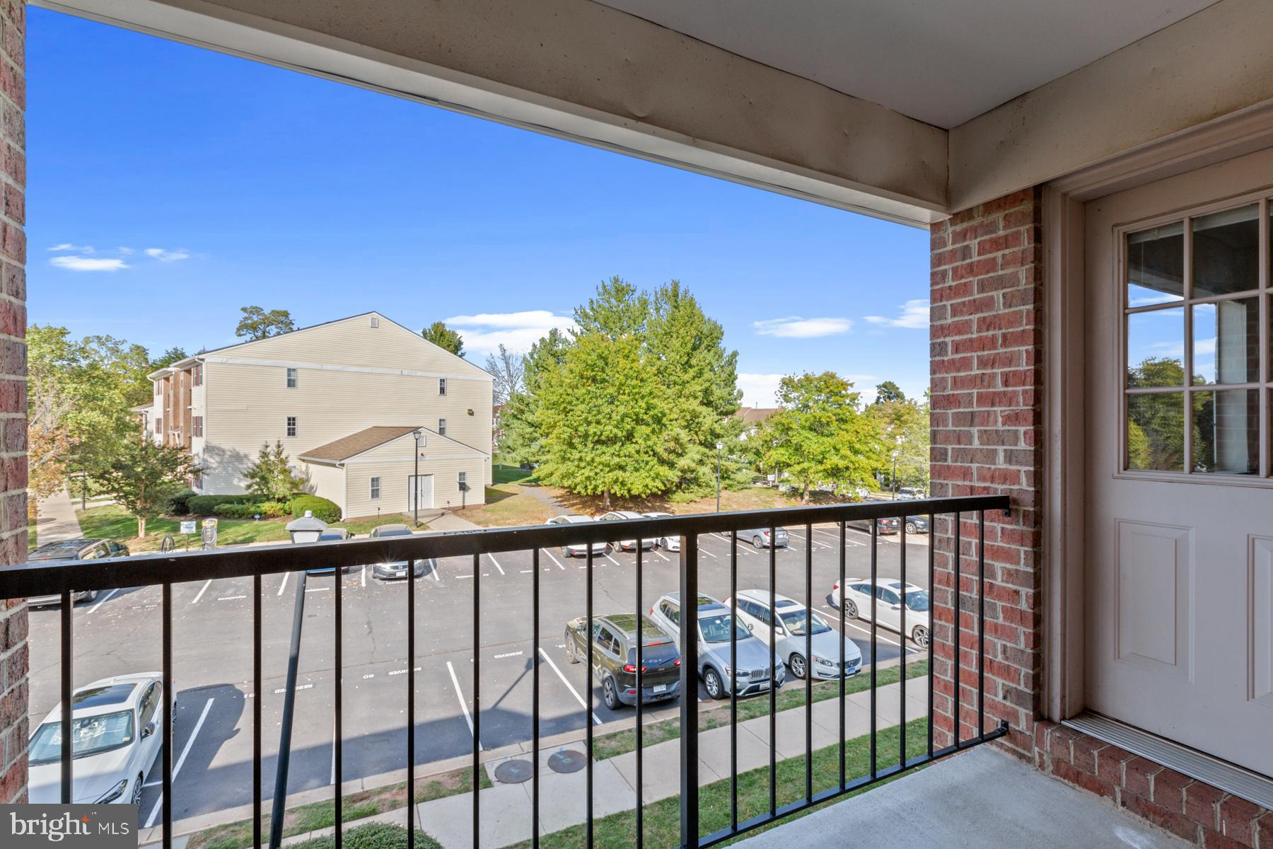 14803 Rydell Road, Unit 301 Centreville, VA 20121 - Photo 26 of 27