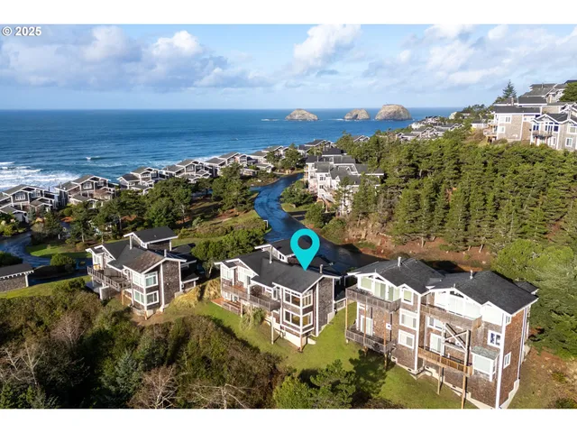 $695,000 | 455 Capes Drive, Tillamook, OR 97141