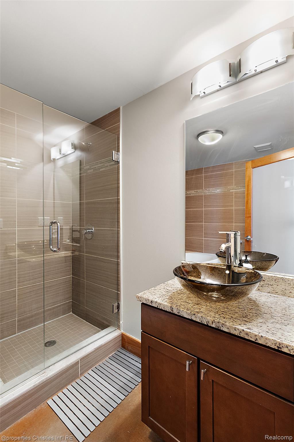 2915 John R Street, Unit 710 Detroit, MI 48201 - Photo 14 of 35 2915 John R Unit 710-14.jpg