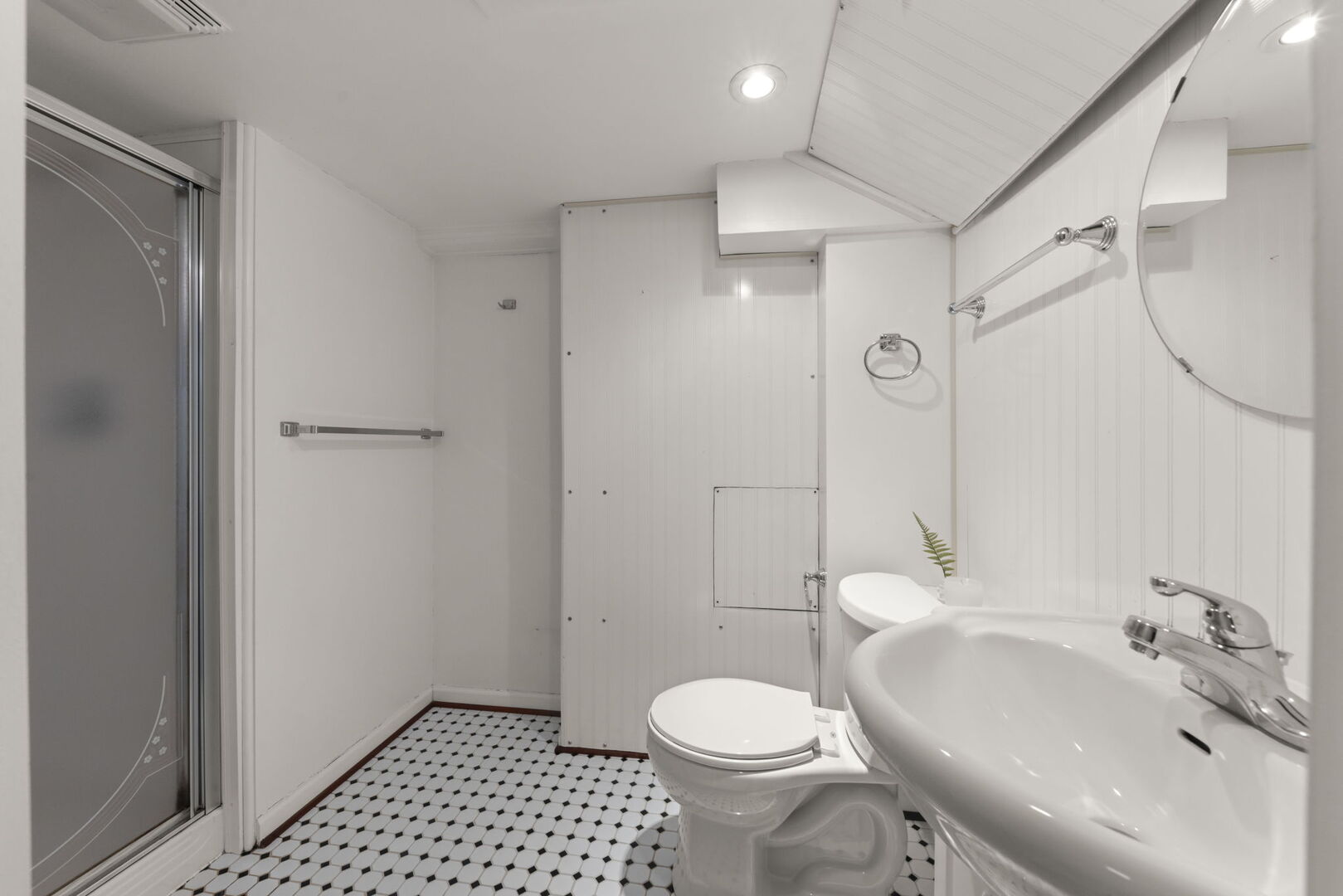 357 Bryant Avenue Glen Ellyn, IL 60137 - Photo 13 of 22 a bathroom with a sink toilet and shower