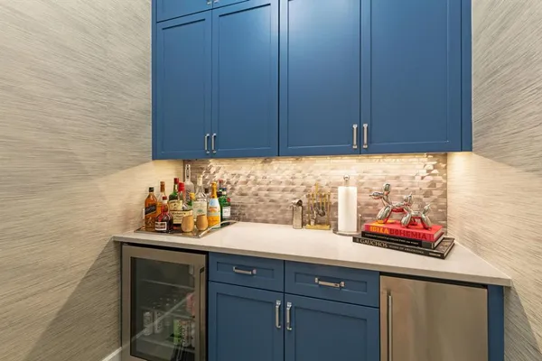 $1,895,000 | 13740 Waterside Court, Malakoff, TX 75148