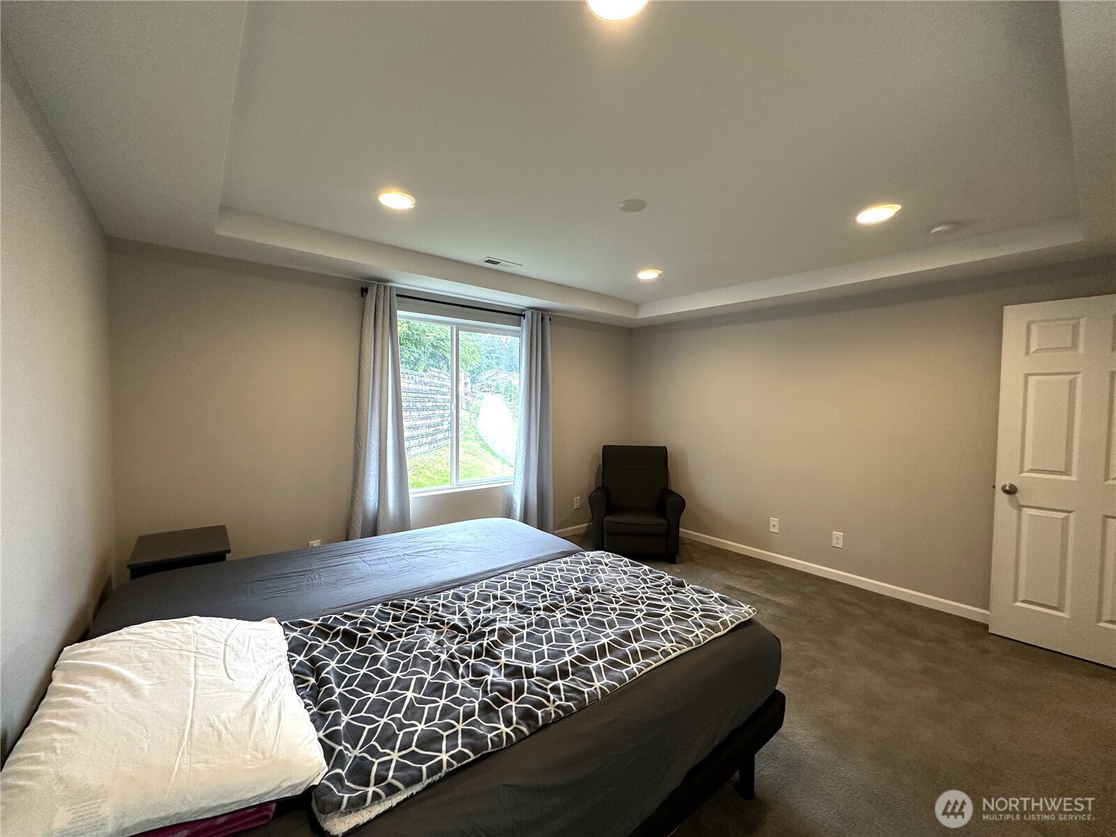 19019 123rd Place Southeast Renton, WA 98058 - Photo 21 of 28 Gallery Image 21