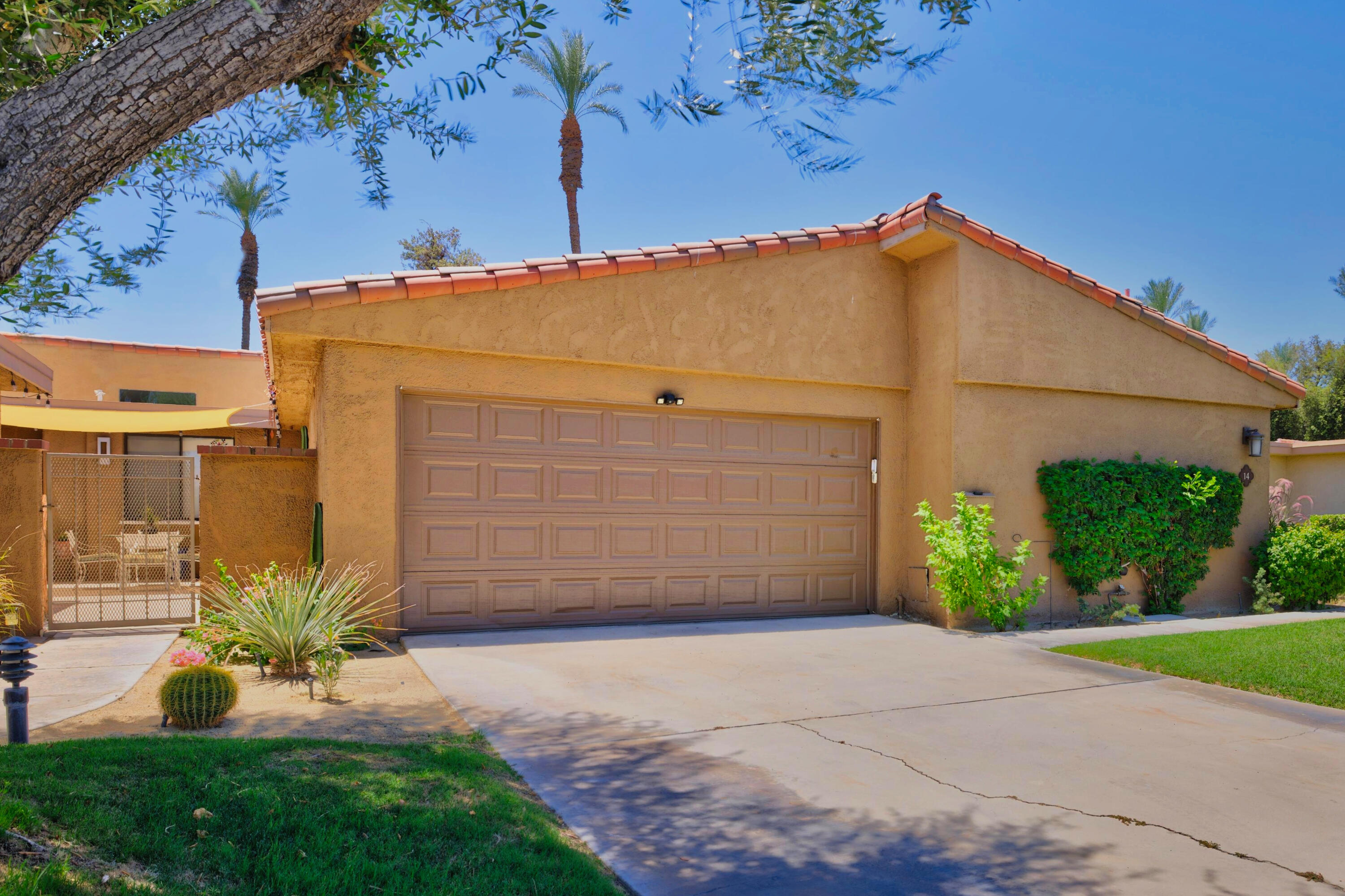 14 La Ronda Drive Rancho Mirage, CA 92270 - Photo 20 of 21 1