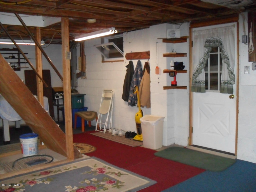 45 Hibernation Road Lake Ariel, PA 18436 - Photo 36 of 47