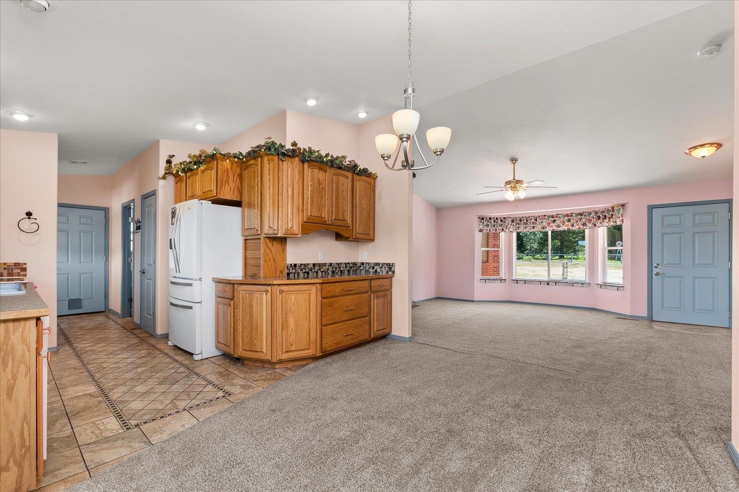 40817 North Dunn Road Elk, WA 99009 - Photo 13 of 50
