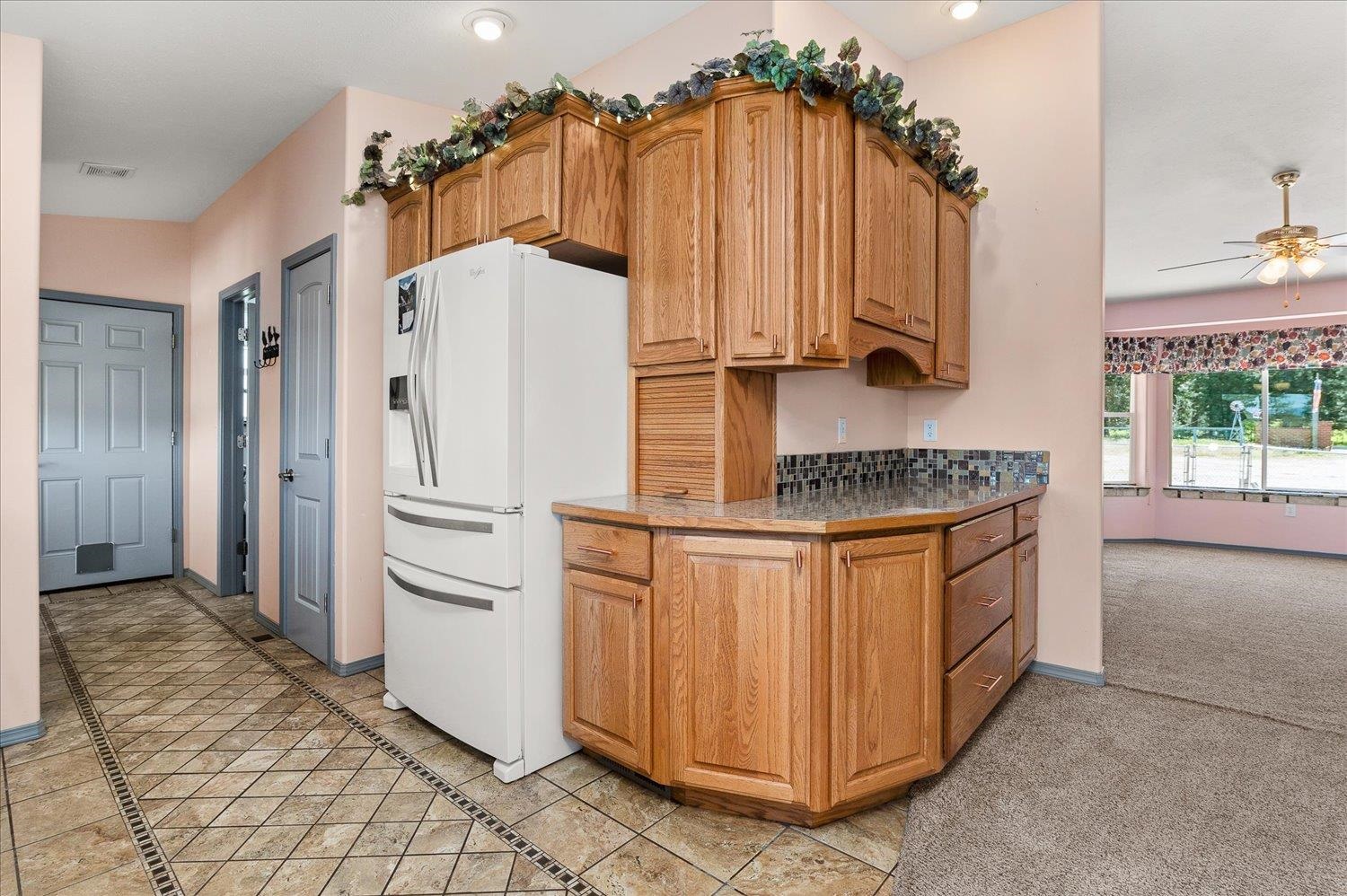 40817 North Dunn Road Elk, WA 99009 - Photo 19 of 50