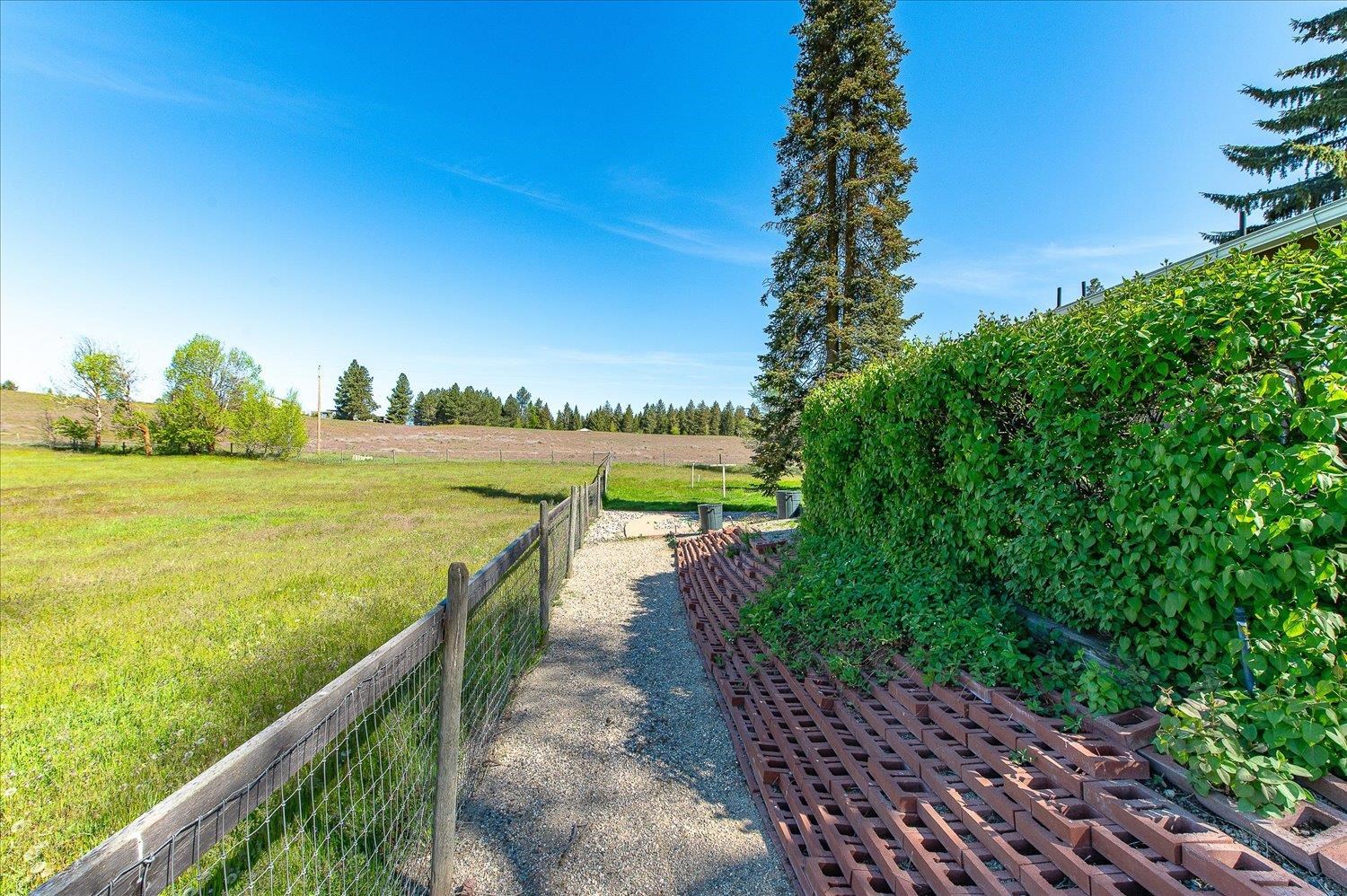 40817 North Dunn Road Elk, WA 99009 - Photo 35 of 50