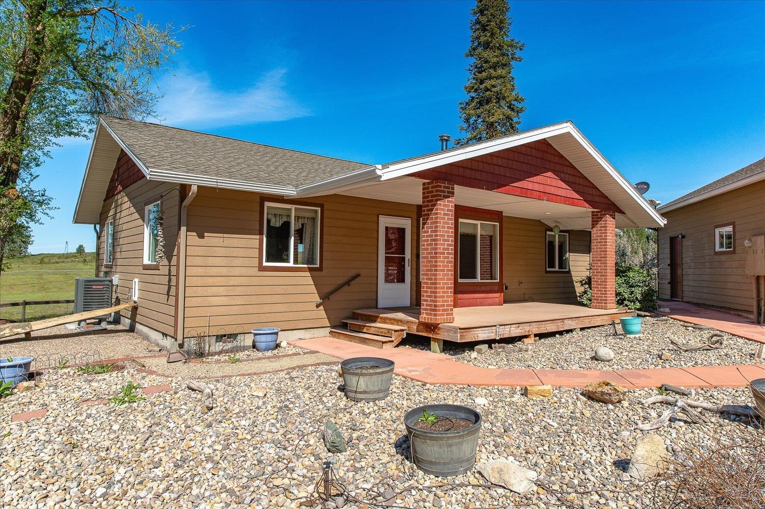 40817 North Dunn Road Elk, WA 99009 - Photo 4 of 50