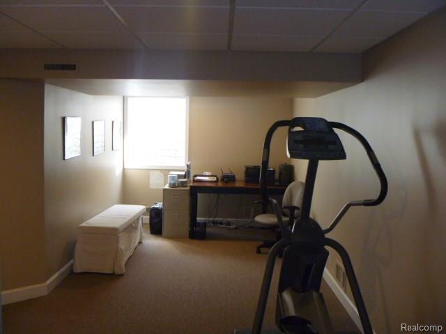 5876 Raven Road Bloomfield Hills, MI 48301 - Photo 8 of 12 P1010386.jpg