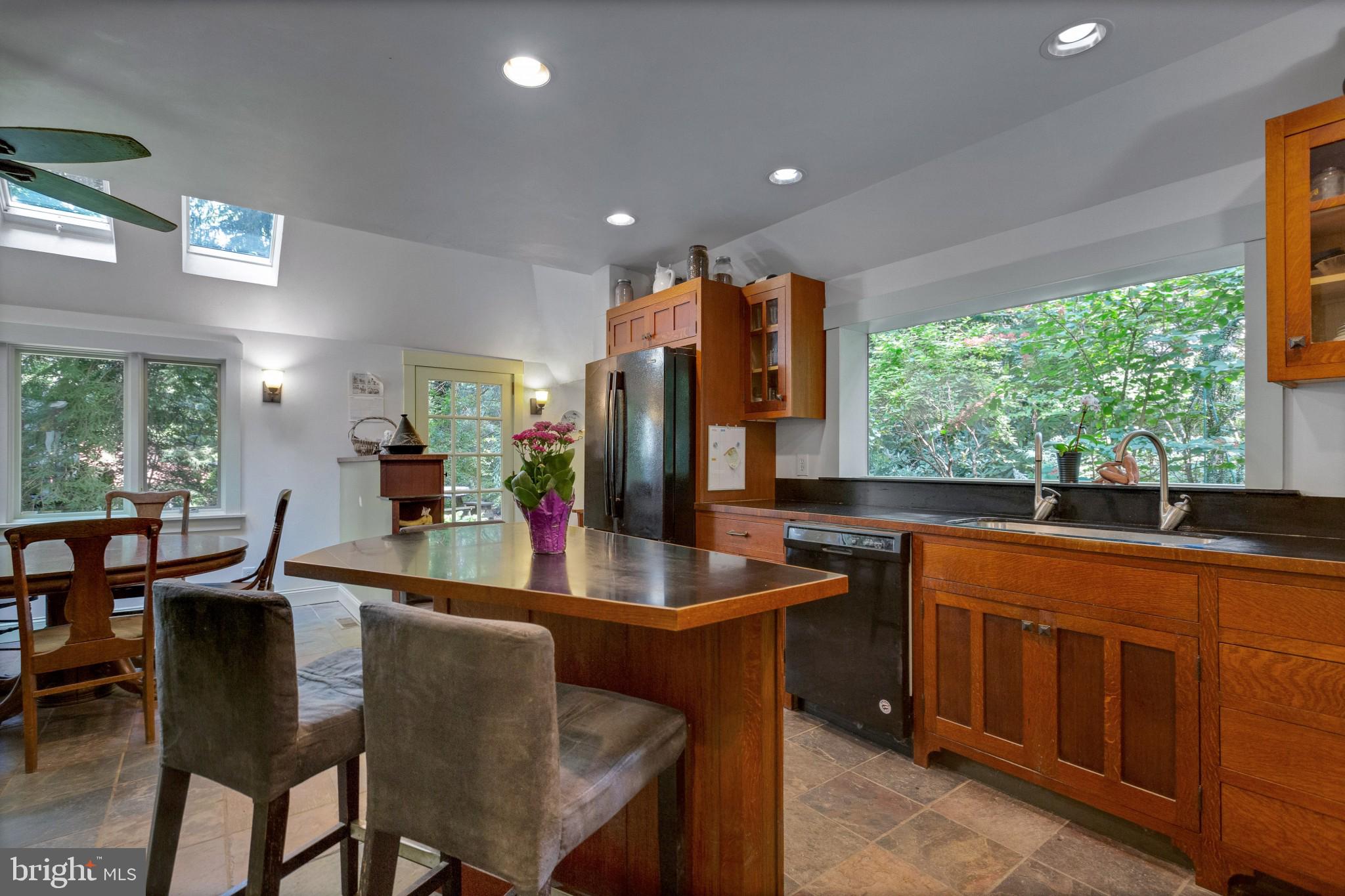 6 Tulip Lane Rose Valley, PA 19086 - Photo 13 of 38