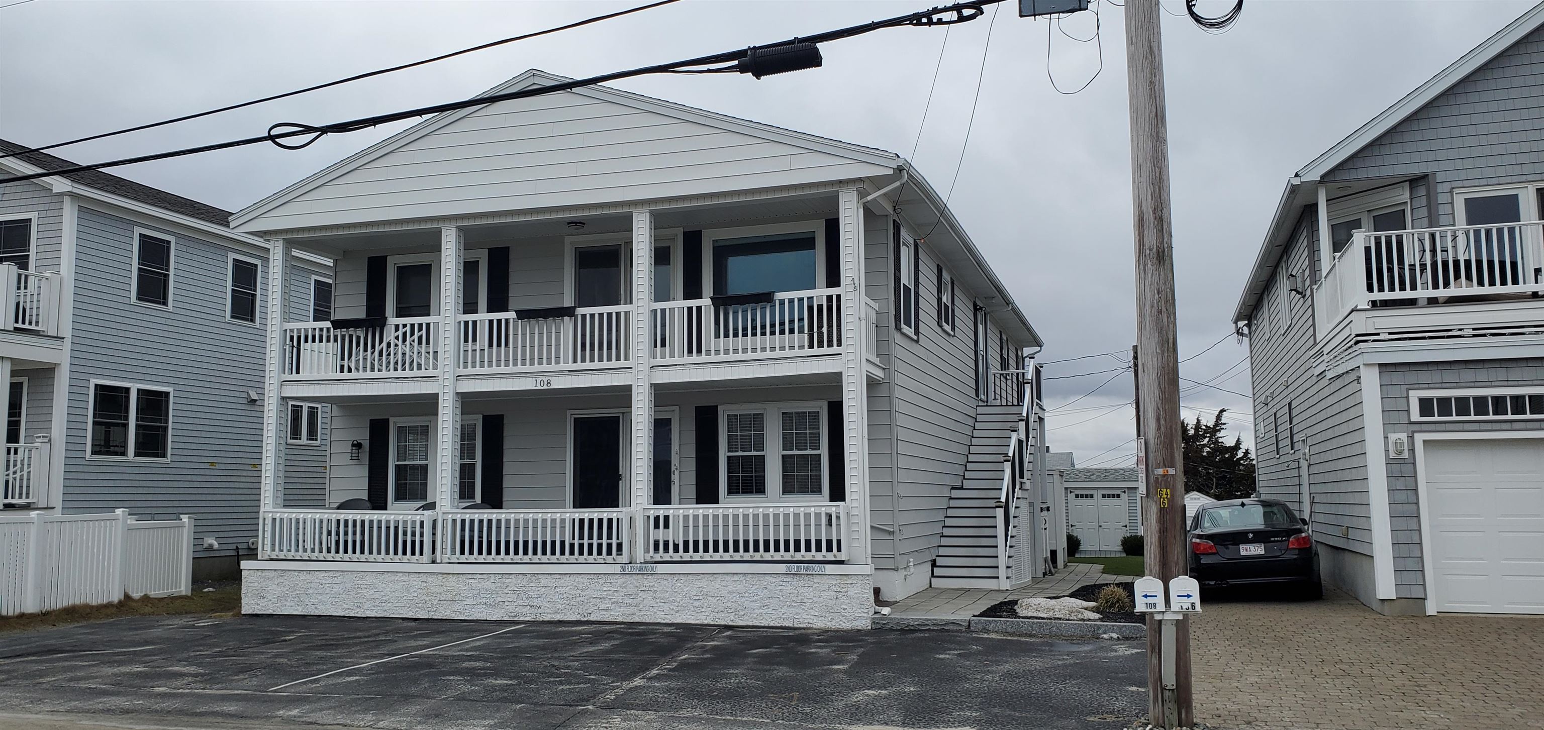 108 Ocean Drive, Unit 1, Seabrook, NH 03874 Compass