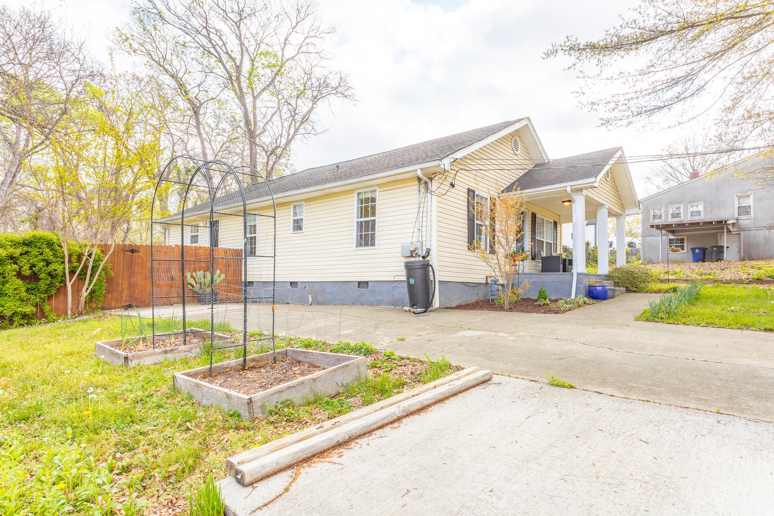 5209 Mayfair Avenue Chattanooga, TN 37411 - Photo 2 of 39 5209 Mayfair Ave HD-8
