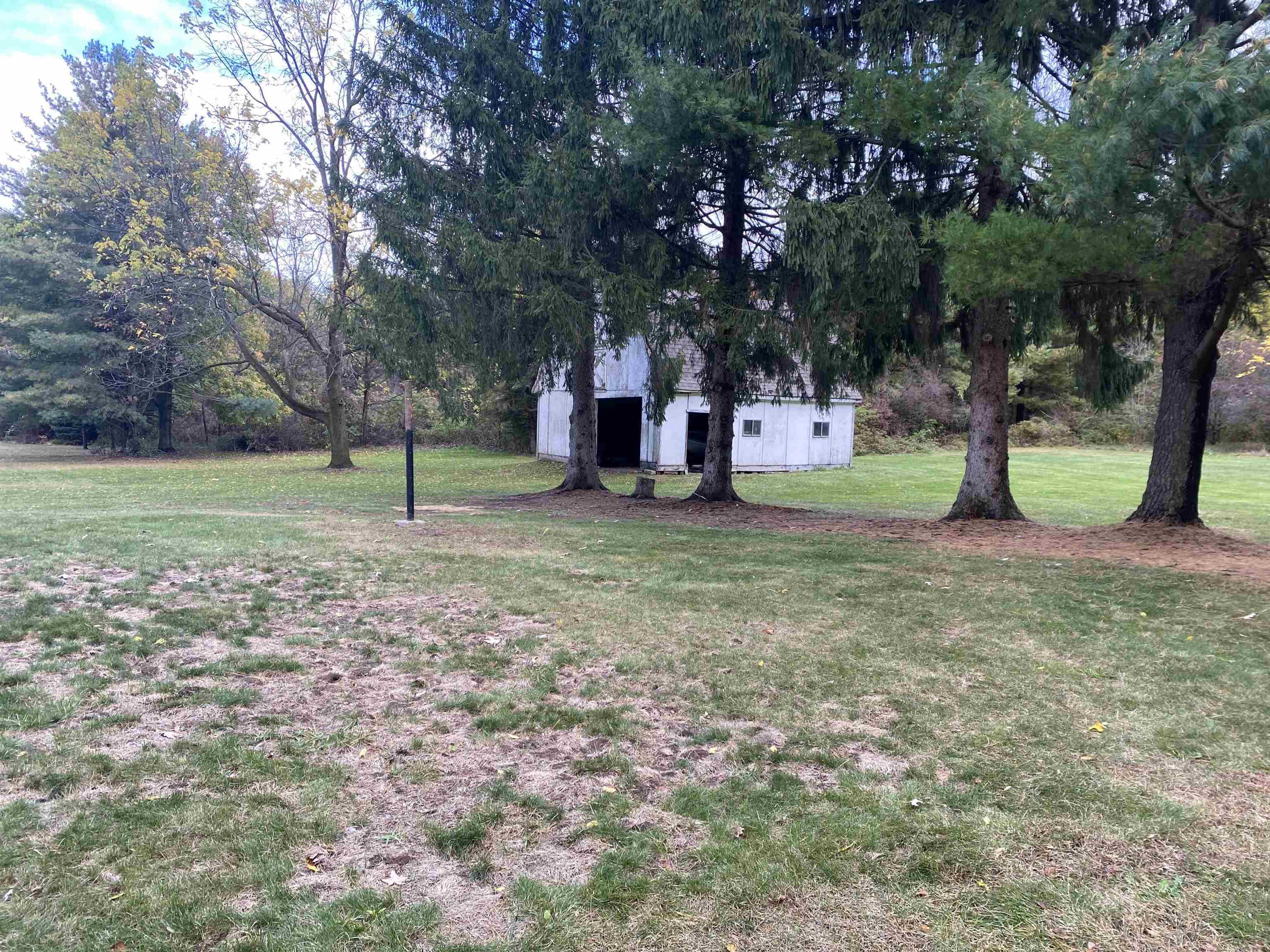 5750 Secord Lake Road Leonard, MI 48367 - Photo 87 of 91 50158539-198ccc73-25e7-4701-b38c-6976040cb552.JPG