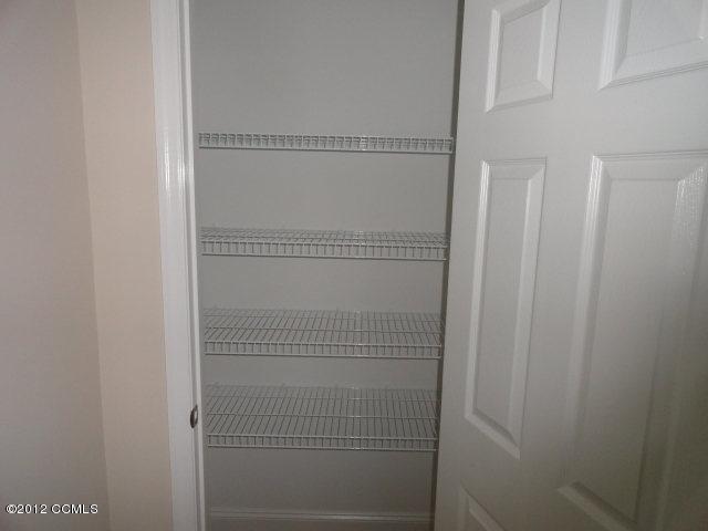 211 Sand Run Road Havelock, NC 28532 - Photo 31 of 44 Linen in owners bath