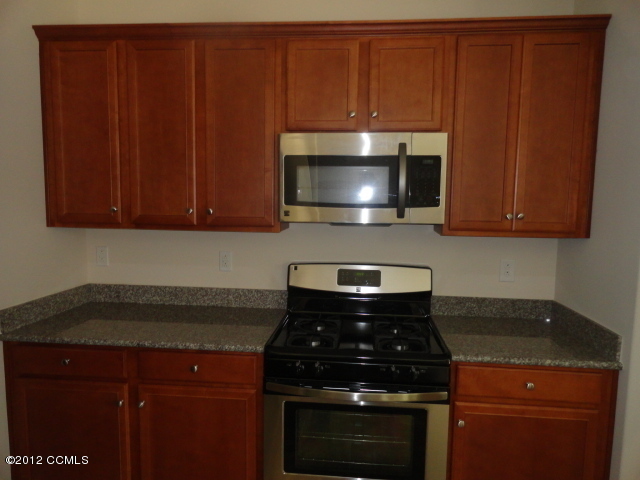 211 Sand Run Road Havelock, NC 28532 - Photo 38 of 44 Range and microwave