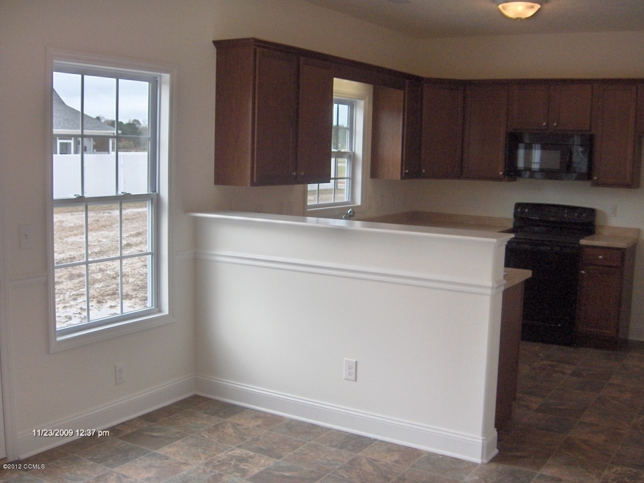 211 Sand Run Road Havelock, NC 28532 - Photo 7 of 44 breakfast area