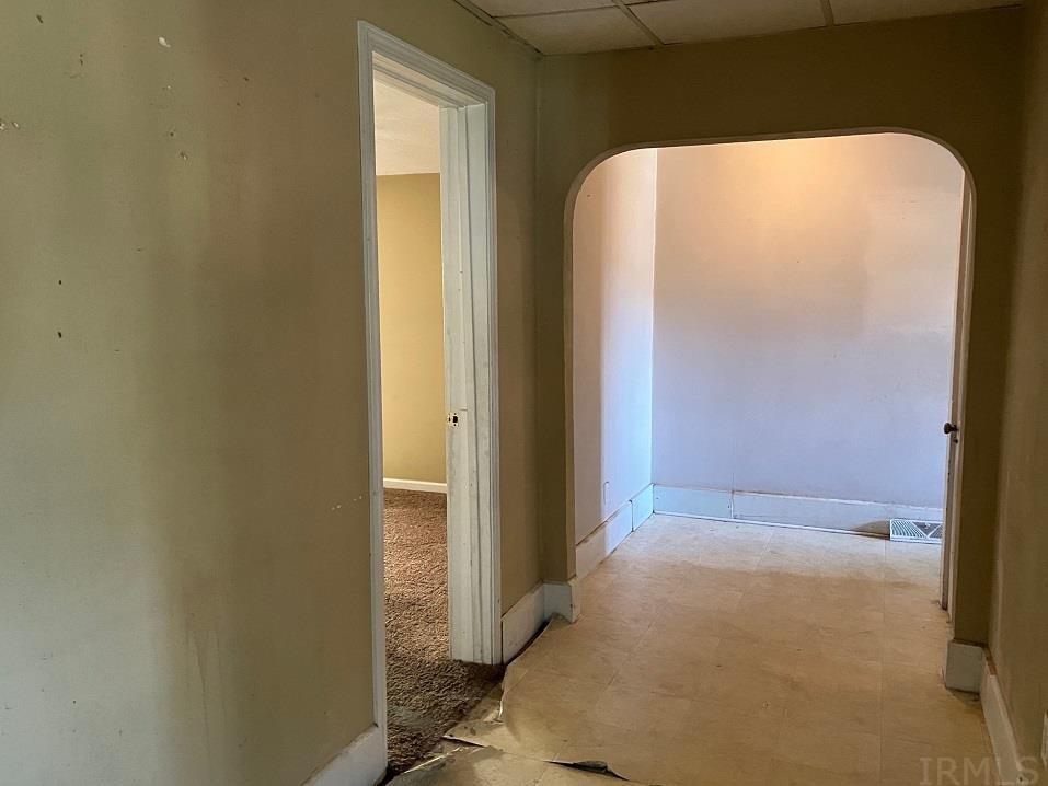 504 Hart Street Vincennes, IN 47591 - Photo 9 of 27