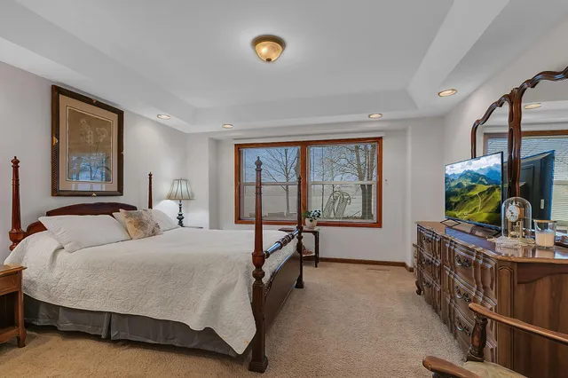 $730,000 | 1575 White Cloud Drive South, Isle, MN 56342