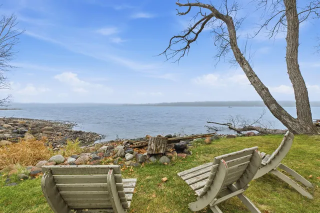 $730,000 | 1575 White Cloud Drive South, Isle, MN 56342