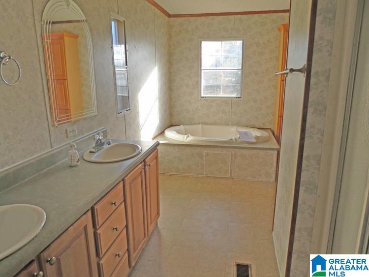 38 Wren Road Sylacauga, AL 35150 - Photo 19 of 24